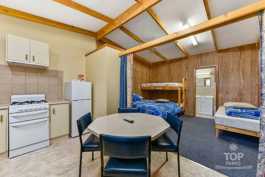 Millicent Hillview Caravan Park Eksteriør billede